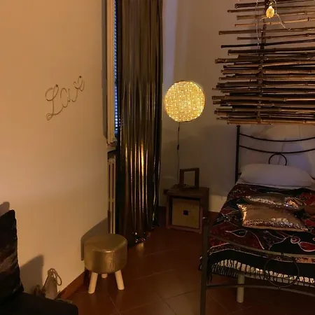 Panzió Centro Storico Via Scienze Ferrara